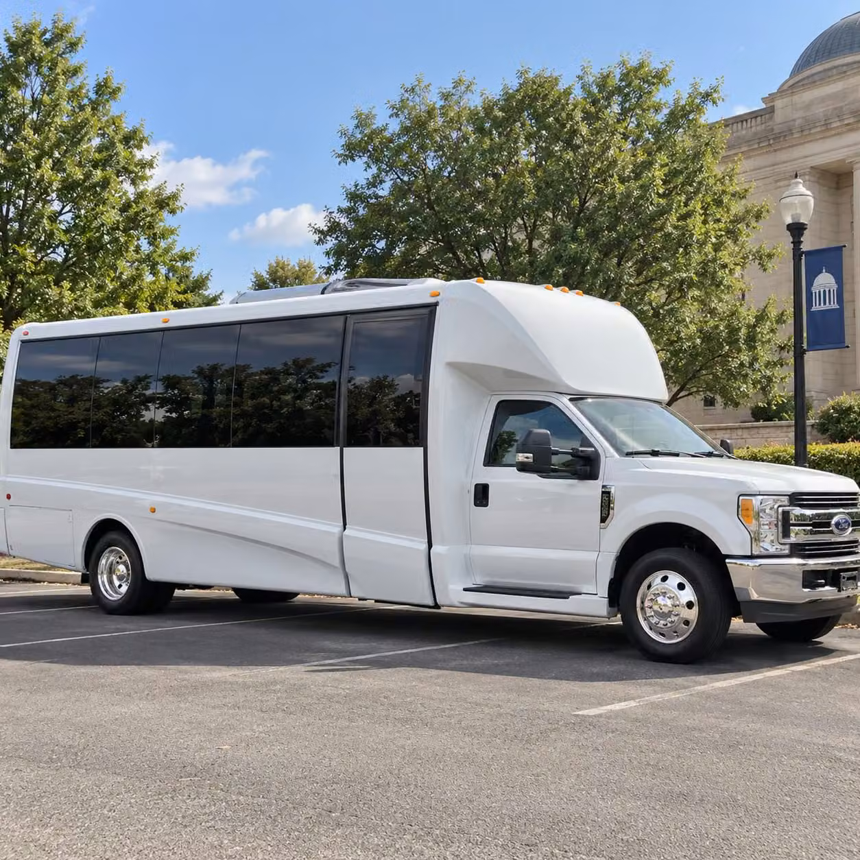 minibus rentals for science and nature field trips near mesquite